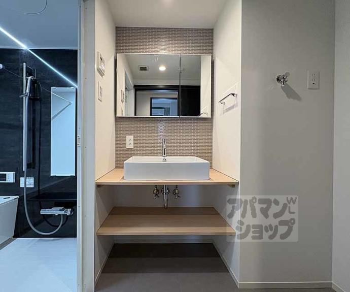 【ＳＴＡＮＤＺ京都二条】間取