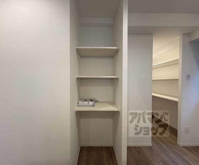 【ＳＴＡＮＤＺ京都二条】間取