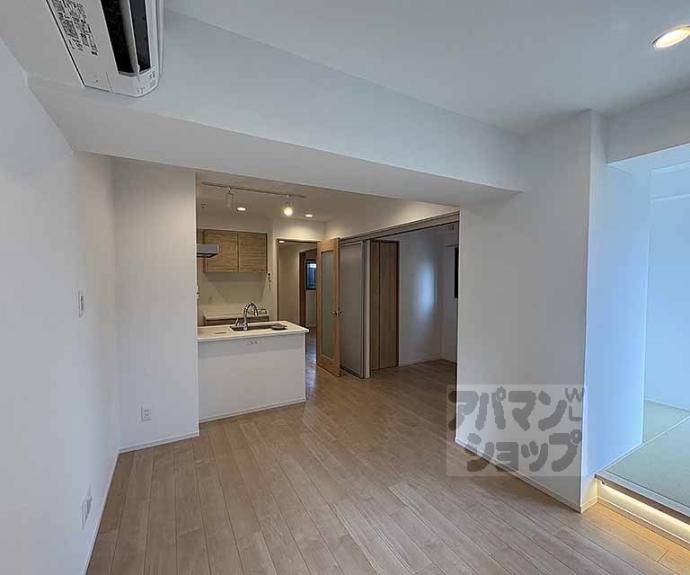 【ＳＴＡＮＤＺ京都二条】間取