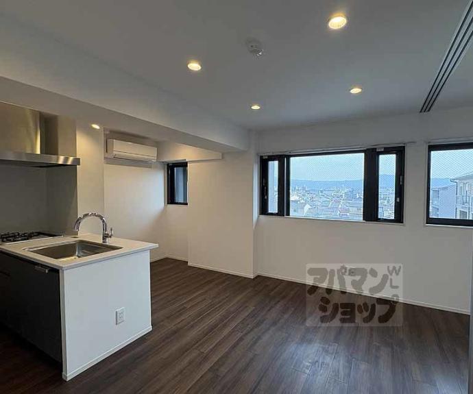 【ＳＴＡＮＤＺ京都二条】間取