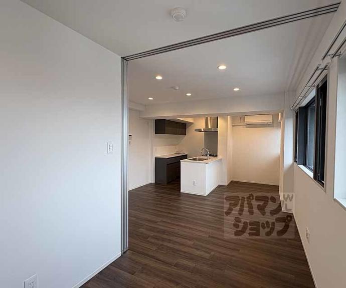 【ＳＴＡＮＤＺ京都二条】間取