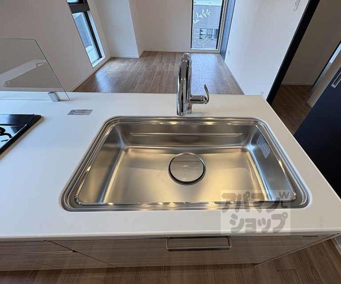 【ＳＴＡＮＤＺ京都二条】間取