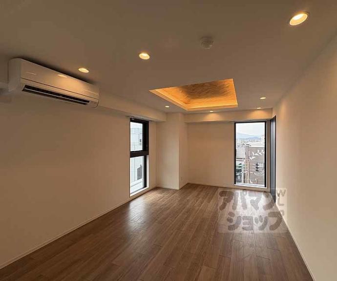 【ＳＴＡＮＤＺ京都二条】間取