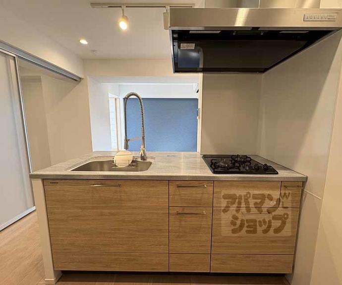 【ＳＴＡＮＤＺ京都二条】間取