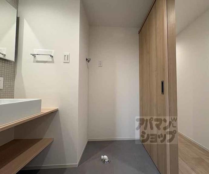 【ＳＴＡＮＤＺ京都二条】間取