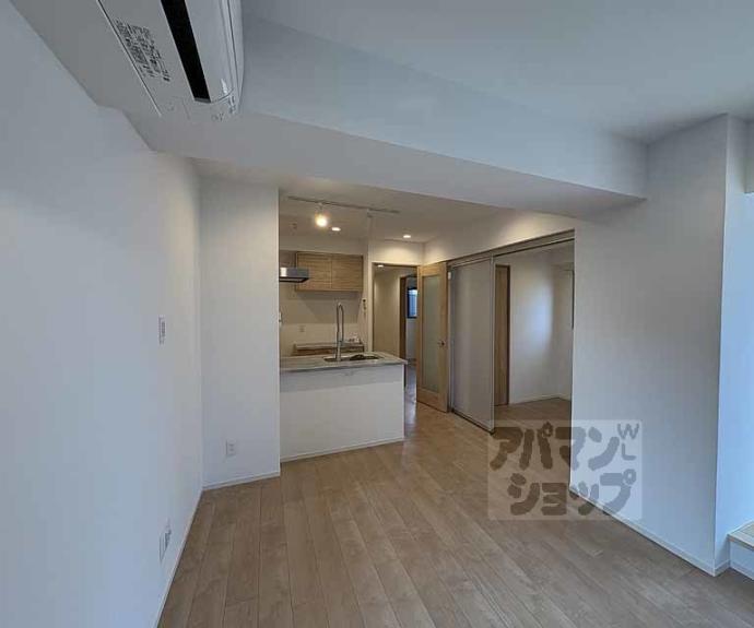 【ＳＴＡＮＤＺ京都二条】間取