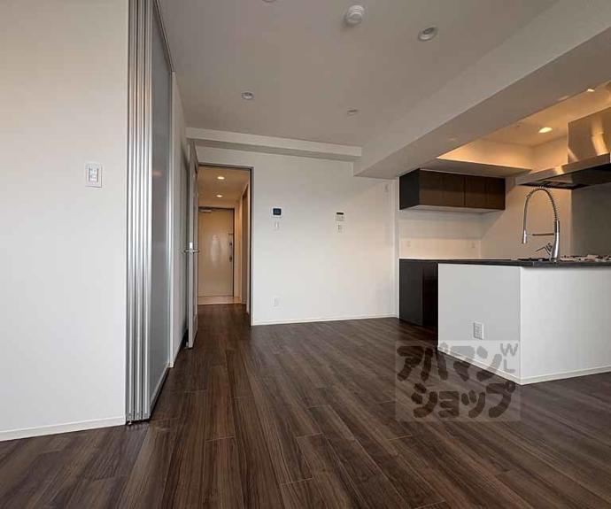 【ＳＴＡＮＤＺ京都二条】間取