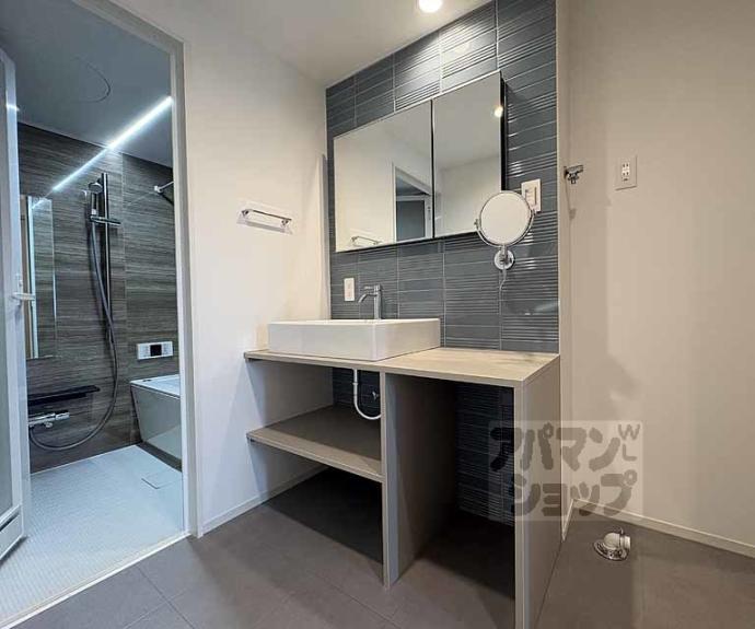 【ＳＴＡＮＤＺ京都二条】間取