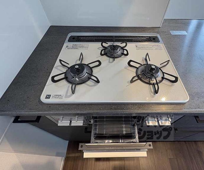 【ＳＴＡＮＤＺ京都二条】間取