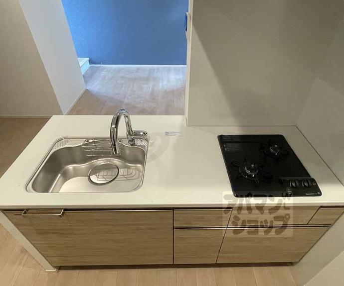 【ＳＴＡＮＤＺ京都二条】間取