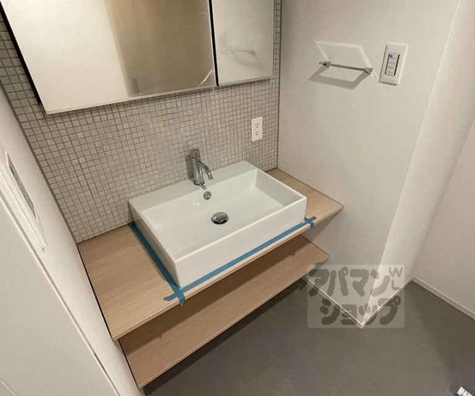 【ＳＴＡＮＤＺ京都二条】間取