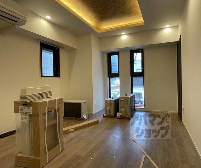 【ＳＴＡＮＤＺ京都二条】間取