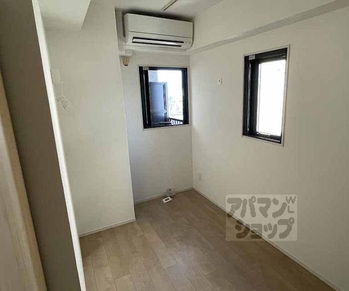 【ＳＴＡＮＤＺ京都二条】間取