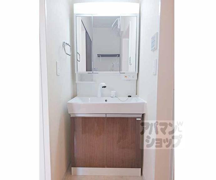 【Ｃｏｒａｚｏｎ江戸町】間取