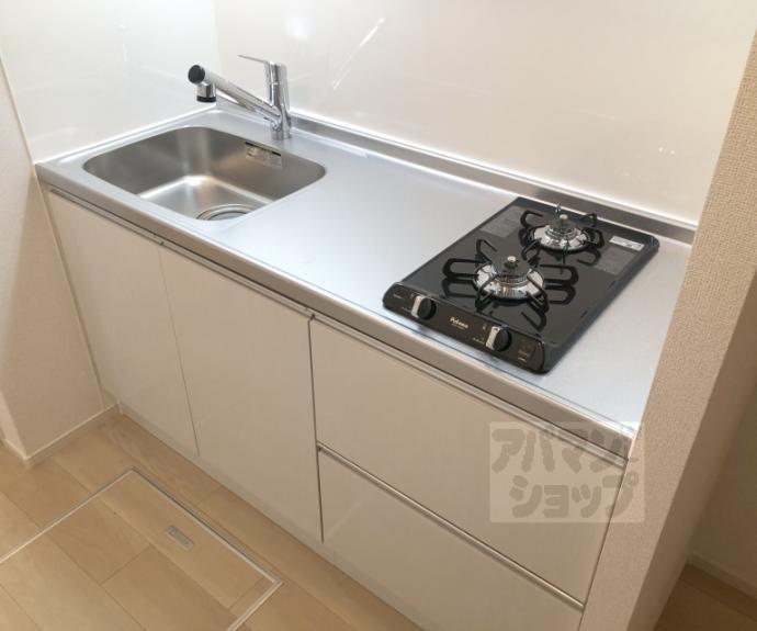 【オーサム　ヴィレッジ　京都桂】間取