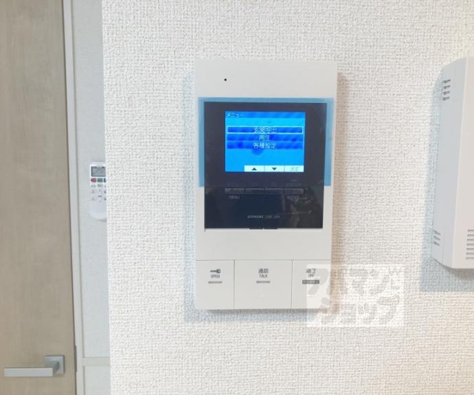 【オーサム　ヴィレッジ　京都桂】間取