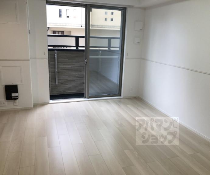 【オーサム　ヴィレッジ　京都桂】間取