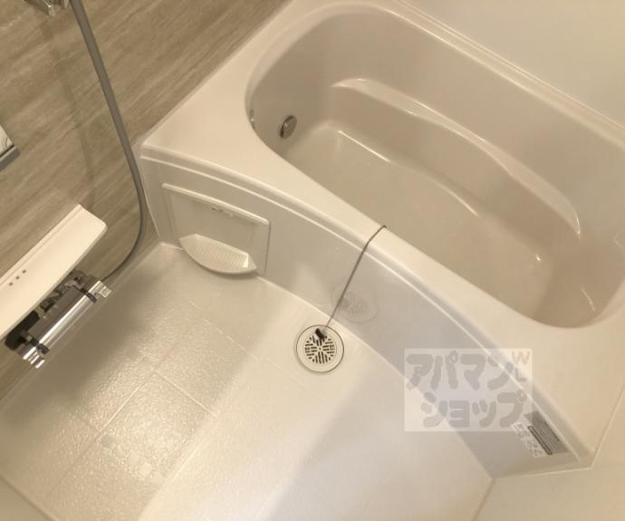 【オーサム　ヴィレッジ　京都桂】間取