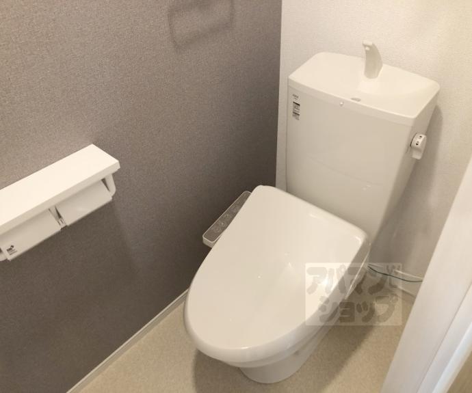 【オーサム　ヴィレッジ　京都桂】間取