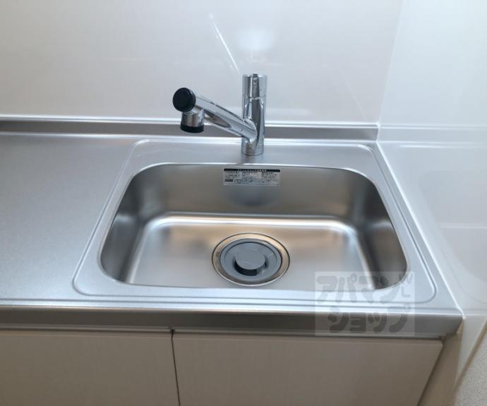 【オーサム　ヴィレッジ　京都桂】間取