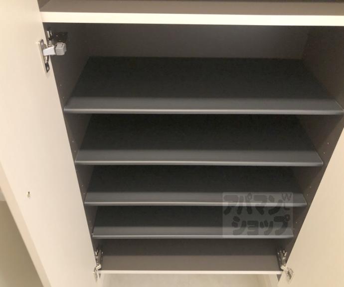 【オーサム　ヴィレッジ　京都桂】間取