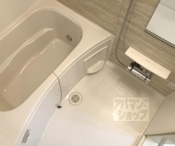 【オーサム　ヴィレッジ　京都桂】間取