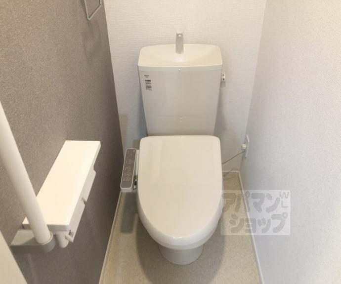 【オーサム　ヴィレッジ　京都桂】間取