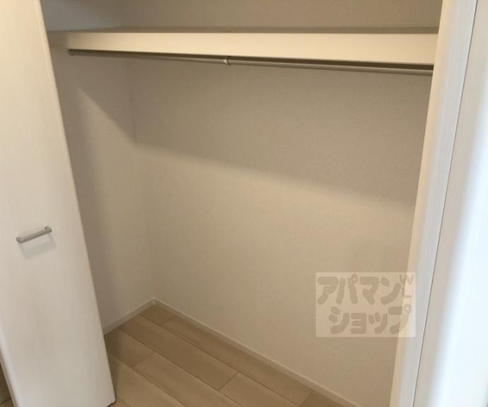 【オーサム　ヴィレッジ　京都桂】間取