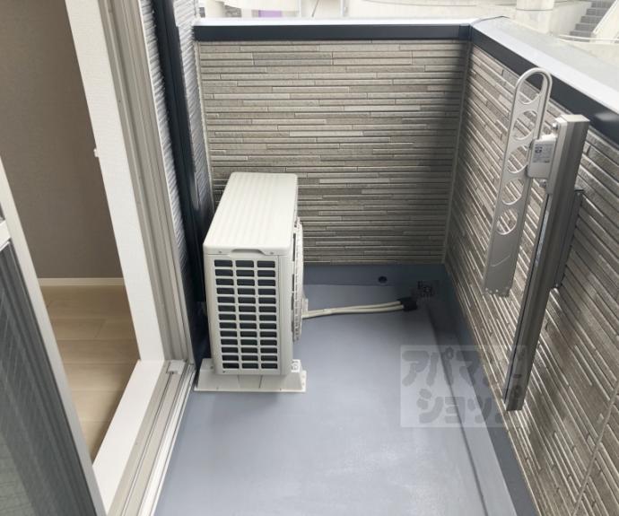 【オーサム　ヴィレッジ　京都桂】間取