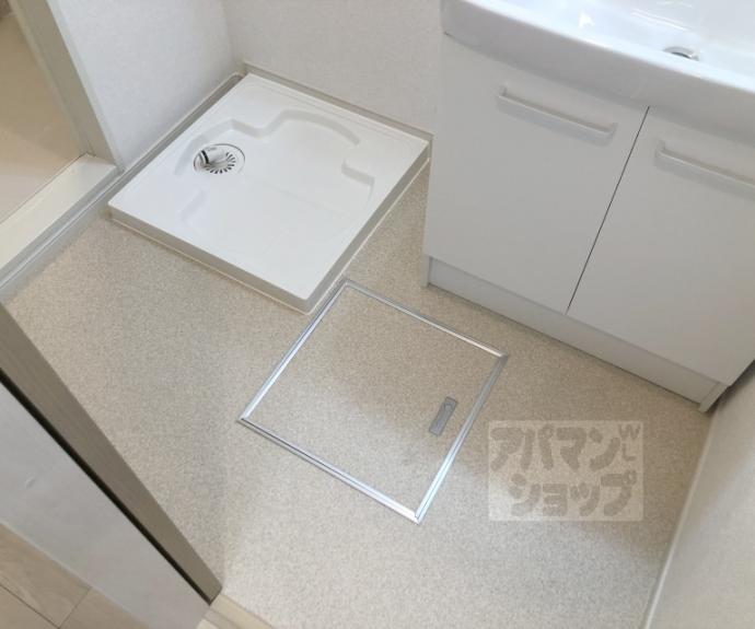 【オーサム　ヴィレッジ　京都桂】間取