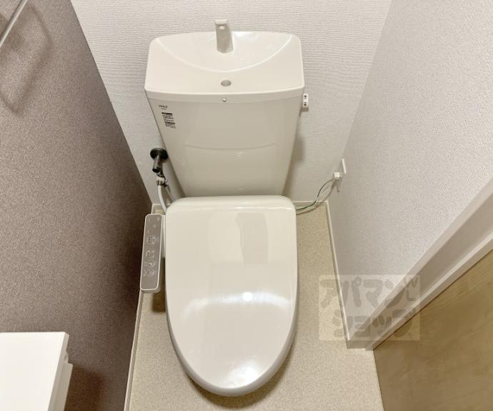 【オーサム　ヴィレッジ　京都桂】間取