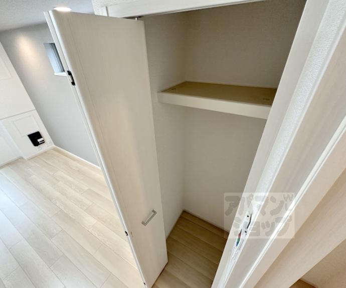 【オーサム　ヴィレッジ　京都桂】間取