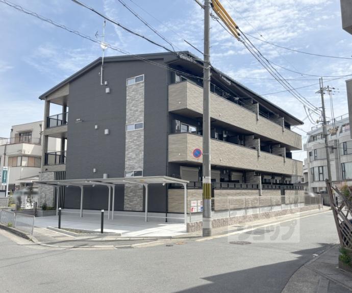 【オーサム　ヴィレッジ　京都桂】間取