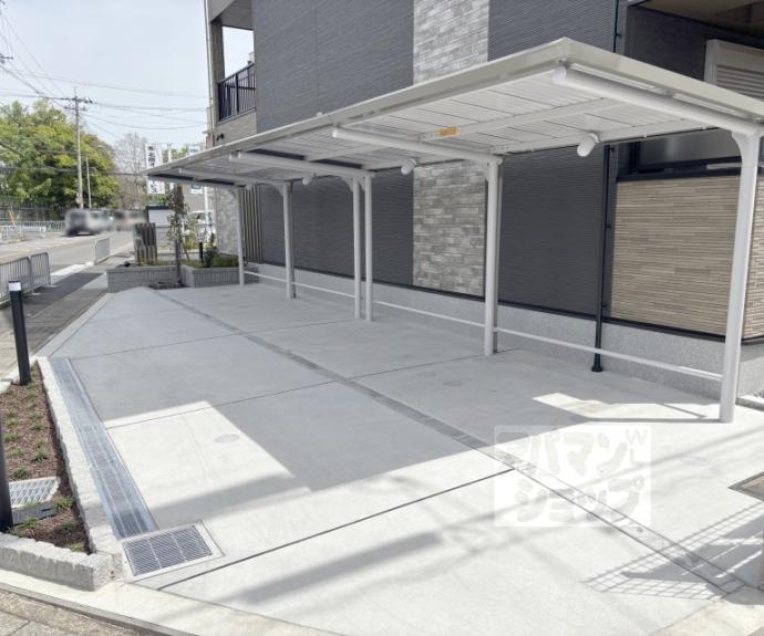 【オーサム　ヴィレッジ　京都桂】間取