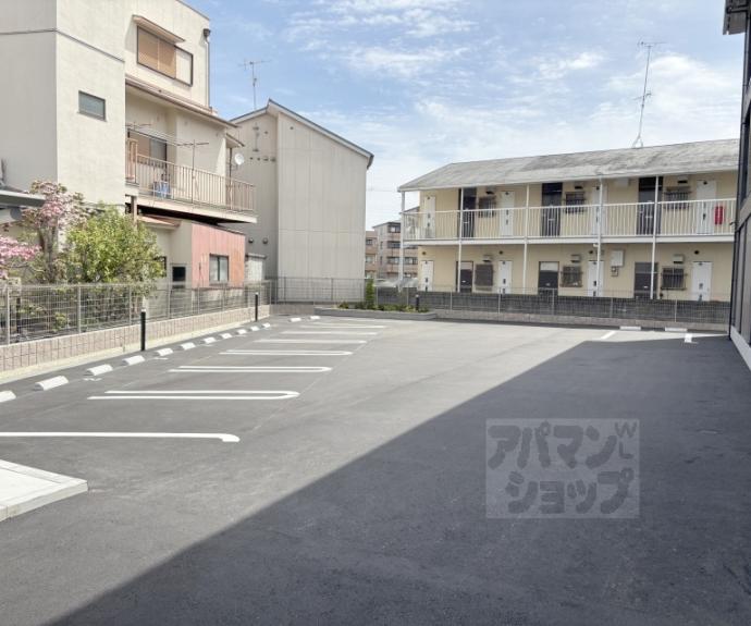 【オーサム　ヴィレッジ　京都桂】間取