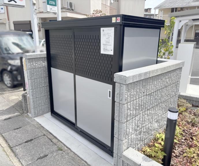 【オーサム　ヴィレッジ　京都桂】間取