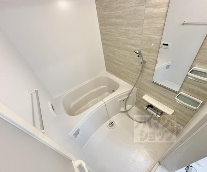 【オーサムヴィレッジ京都桂】間取