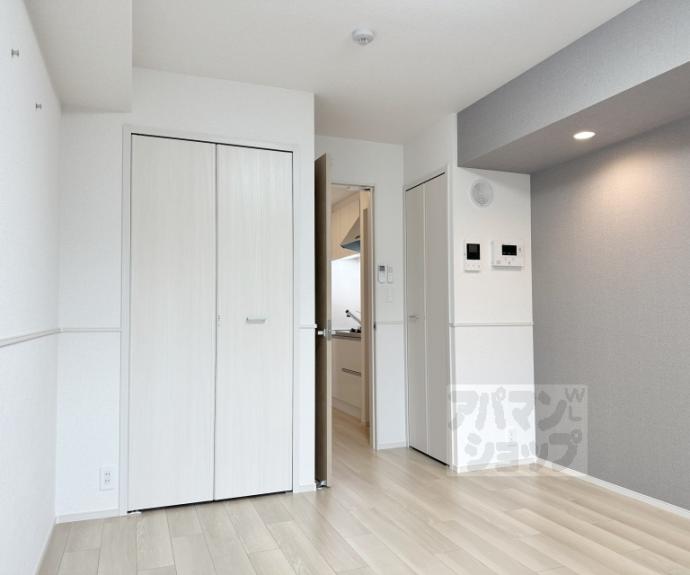 【オーサムヴィレッジ京都桂】間取