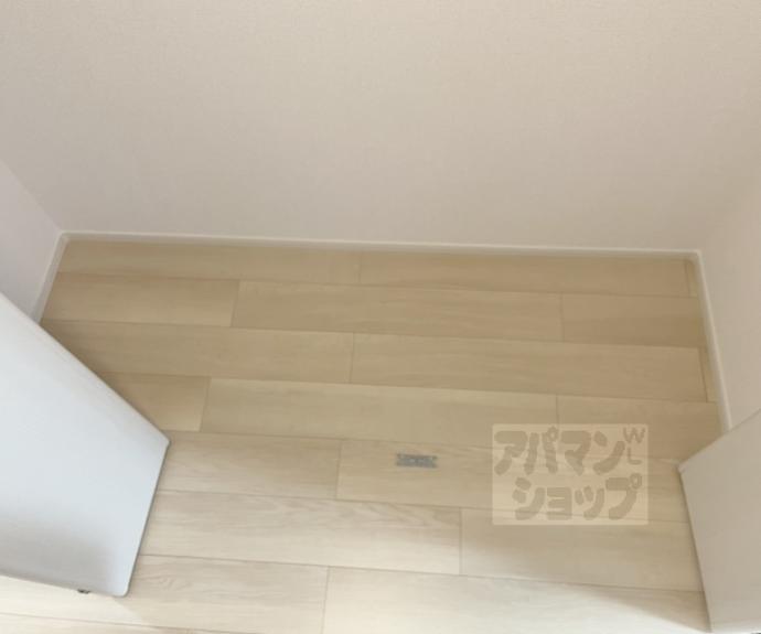 【オーサム　ヴィレッジ　京都桂】間取