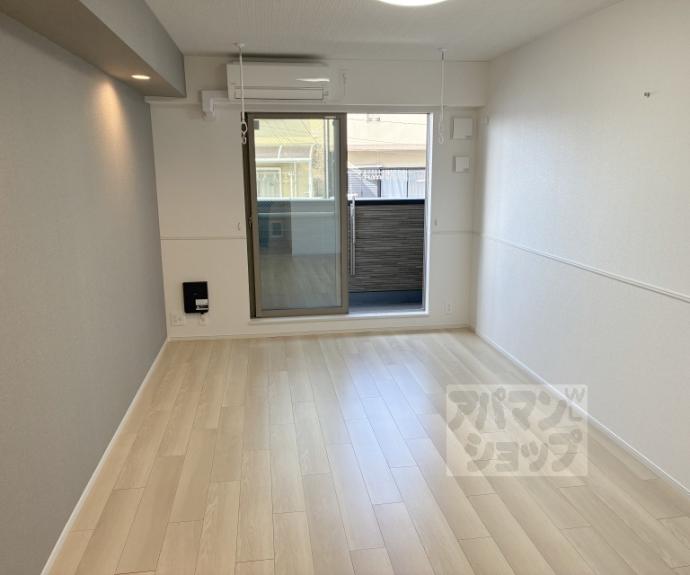 【オーサム　ヴィレッジ　京都桂】間取