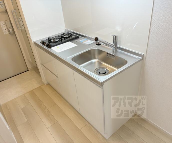 【オーサム　ヴィレッジ　京都桂】間取