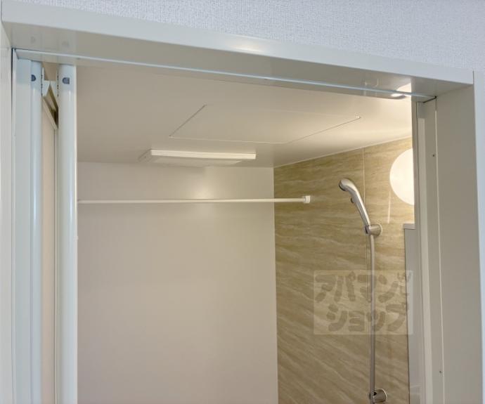 【オーサム　ヴィレッジ　京都桂】間取