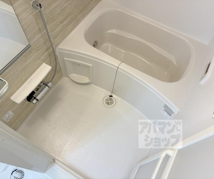 【オーサム　ヴィレッジ　京都桂】間取