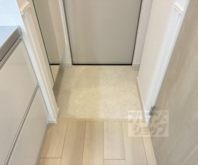 【オーサム　ヴィレッジ　京都桂】間取