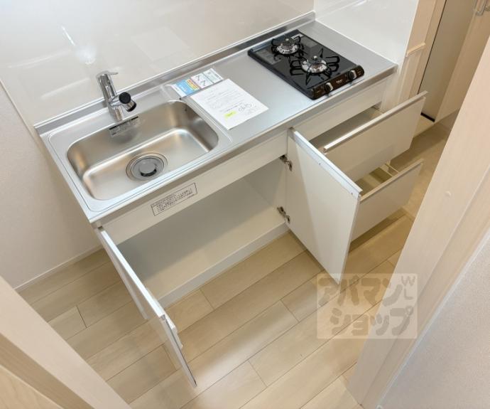 【オーサム　ヴィレッジ　京都桂】間取