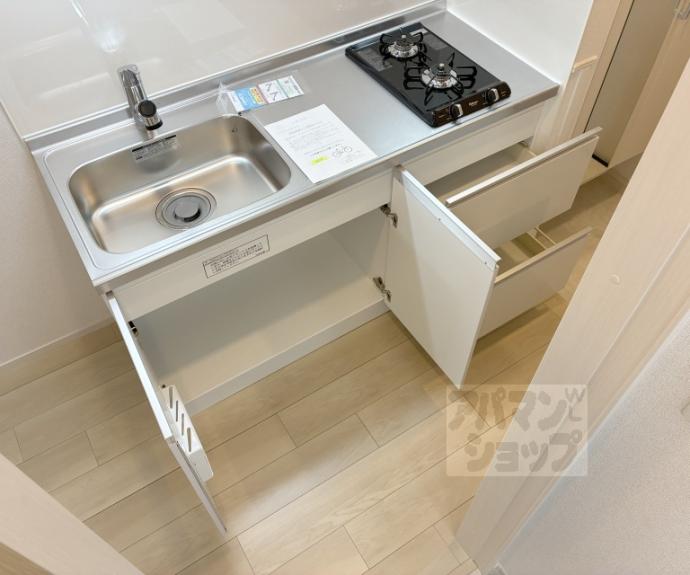 【オーサム　ヴィレッジ　京都桂】間取