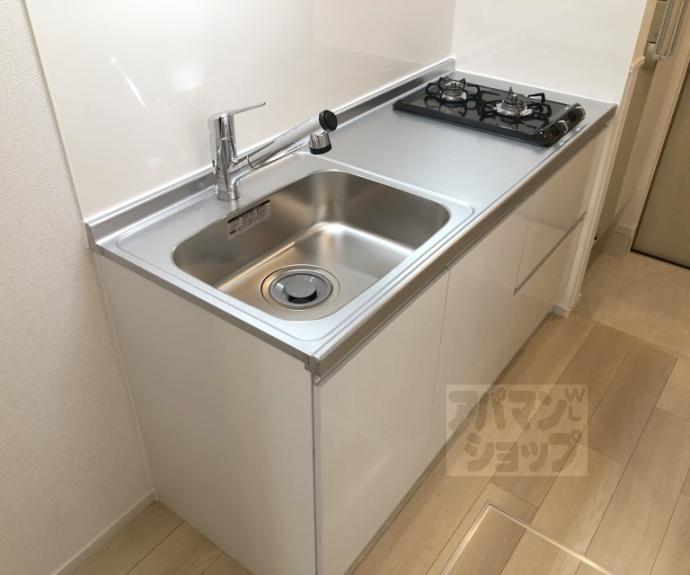 【オーサム　ヴィレッジ　京都桂】間取