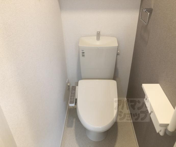 【オーサム　ヴィレッジ　京都桂】間取