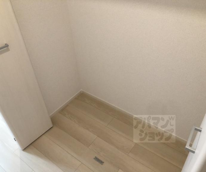 【オーサム　ヴィレッジ　京都桂】間取