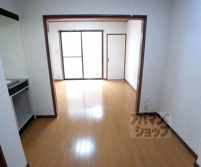 【サンシャインシルク嵯峨】間取